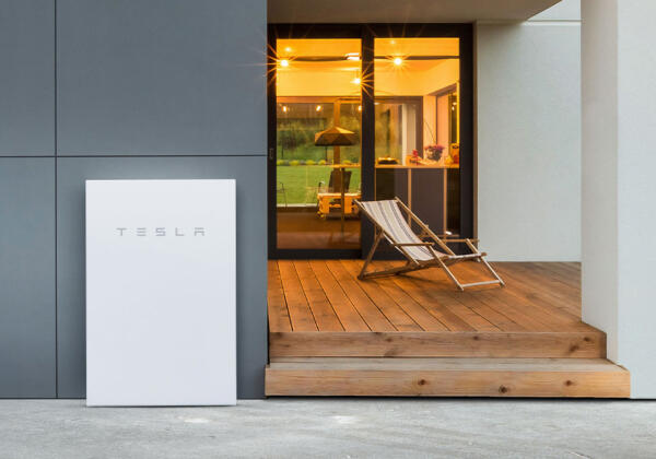 Tesla-powerwall-battery